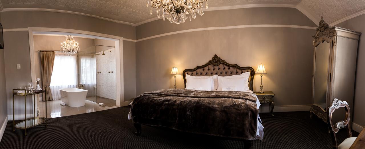 The Kingsman Boutique Hotel Burgersdorp Bagian luar foto
